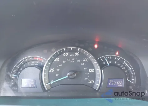 2014 Toyota Camry L/Se/Le/Xle z USA, uszkodzony, nr VIN 4T4BF1FK1ER354794